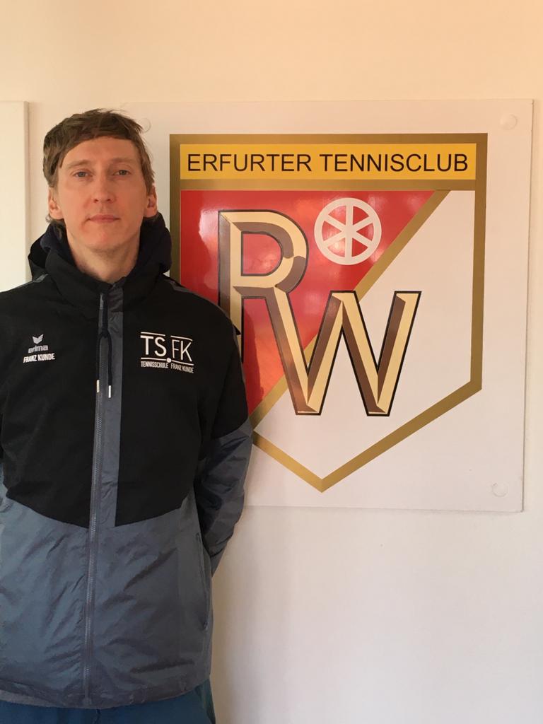 https://www.tennisschule-erfurt.de/wp-content/uploads/2021/04/Franz-Kunde.jpeg