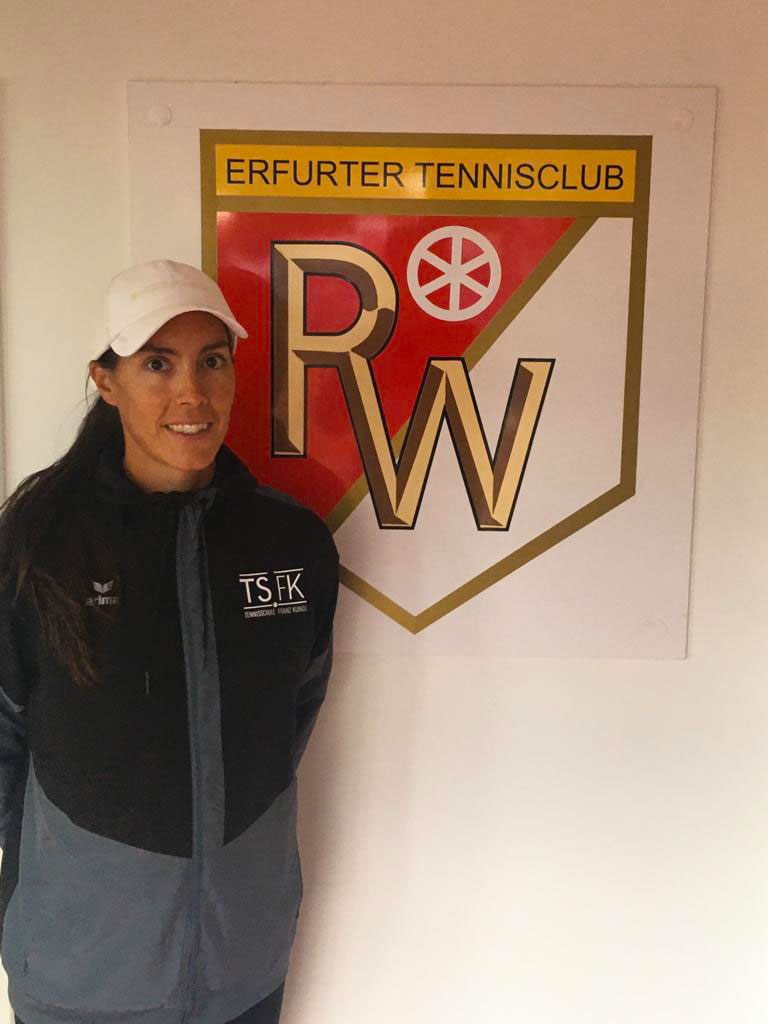 https://www.tennisschule-erfurt.de/wp-content/uploads/2022/06/Silvana-Oliveira.jpg